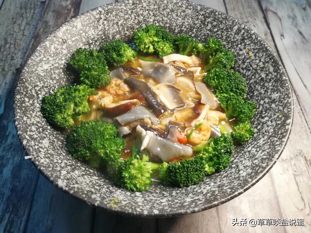 鲨鱼皮怎么做最有胶原蛋白,鲨鱼皮熬制方法详细