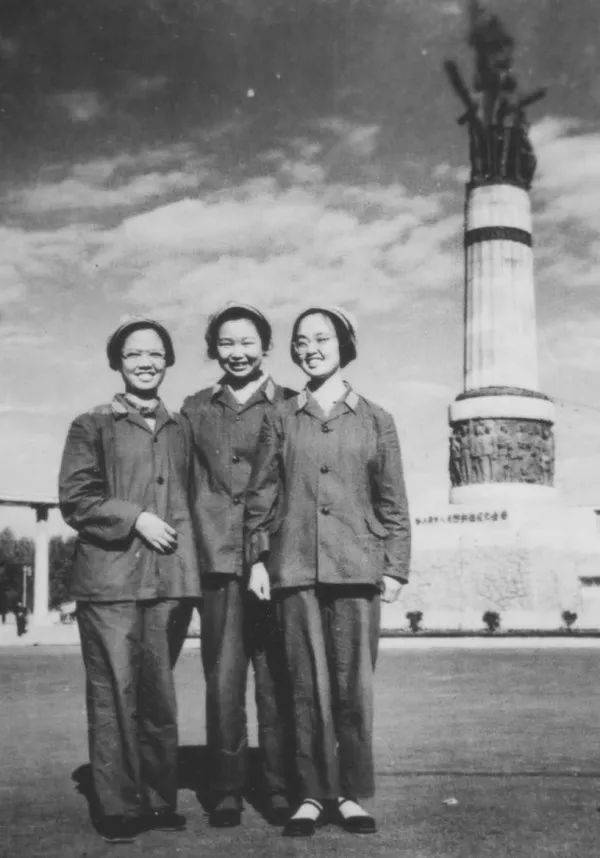 左权女儿彭总养女，以优异成绩考入哈军工，政审没通过，陈赓怒了