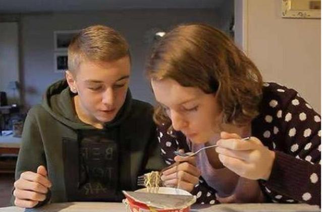 俄罗斯向中国大量进口的产品,俄罗斯进口5万箱方便面