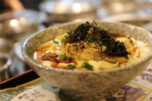 南京本地特点小吃推荐必吃,去南京吃地道的小吃去哪里