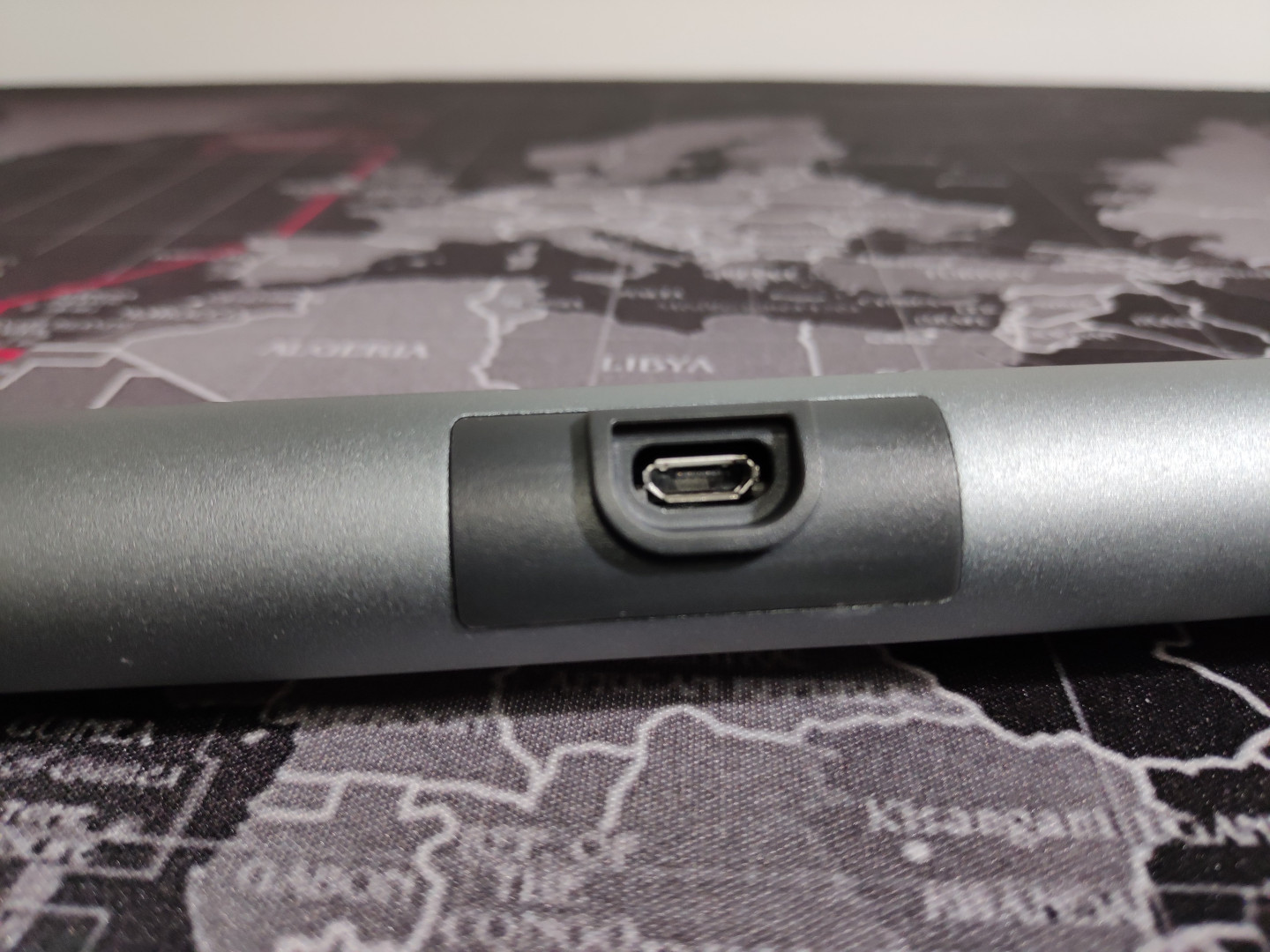 明基screenbarplus屏幕灯,明基witscreenbar显示器屏幕