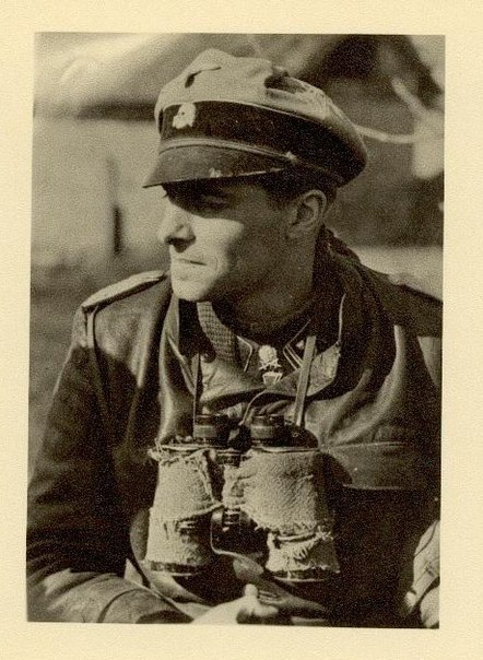 关于帝国师王牌恩斯特·巴克曼的一些碎片信息和故事