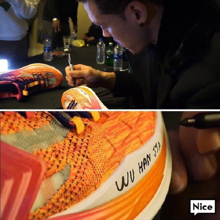 科比上脚球鞋全回忆,今日上脚球鞋全明星