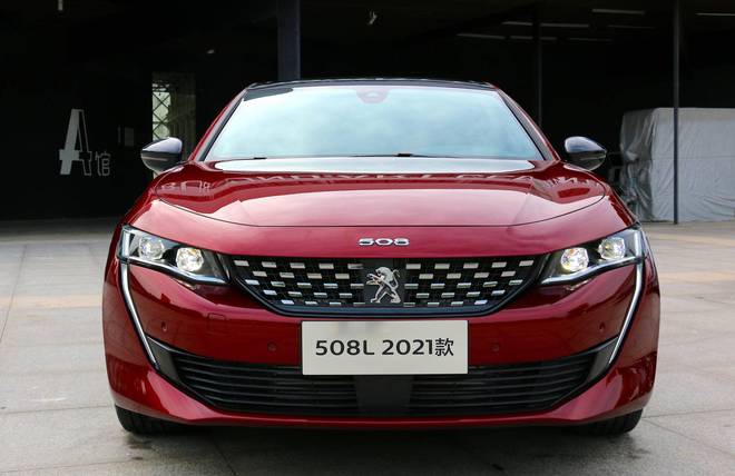 最近降价最猛的10款b级车,一款11万多就能买到的运动型b级车