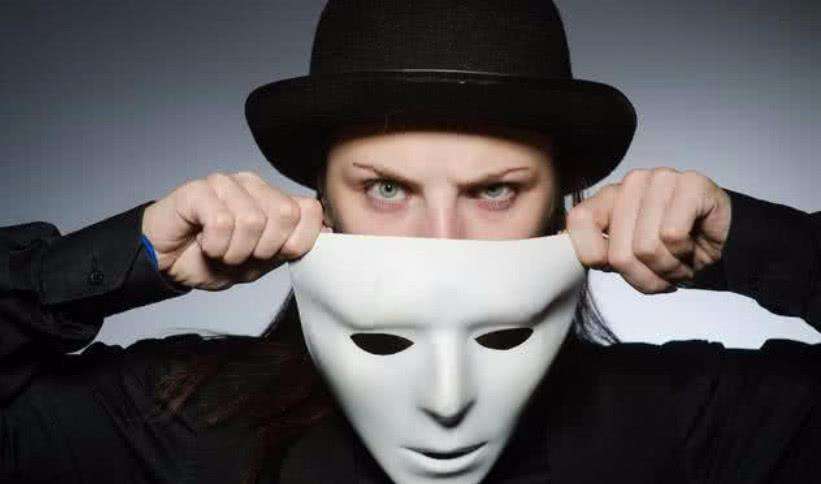 女人遇见渣男的心态变化,女生喜欢渣男会醒悟吗