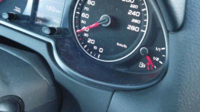 舒提啦1只旅行箱的革命，3年摔坏就换新，30米高空跌落测试合格