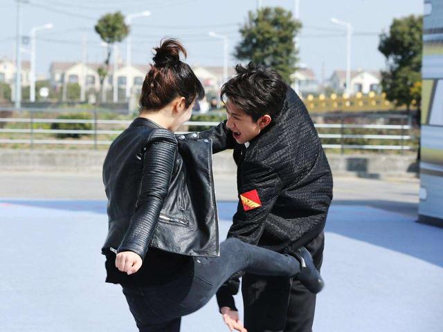 张一山和杨紫现在到底什么关系,张一山和杨紫最近的关系是什么