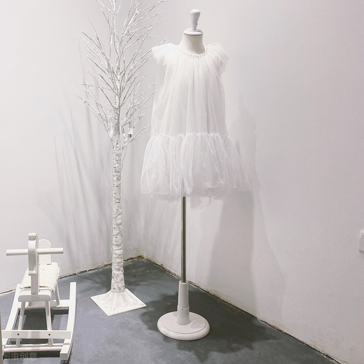 女装童装收尾货都是怎么收的,品牌童装尾货批发摆地摊货源