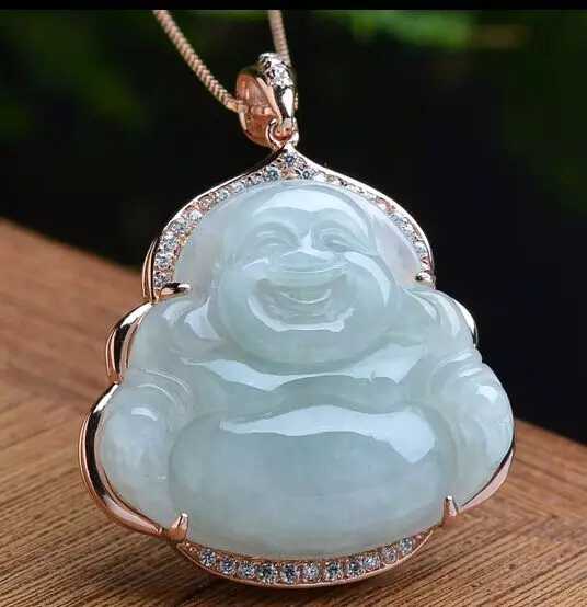 购买珠宝首饰顾客都会问哪些问题,去珠宝店卖黄金首饰注意什么