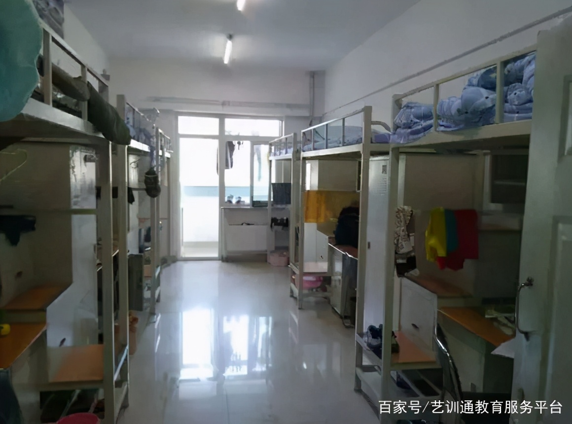 文科大学宿舍条件排名,全国学院宿舍条件排名