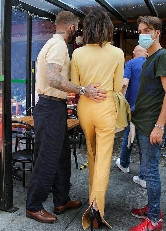 贝克汉姆街头约会被拍,贝克汉姆维多利亚写真