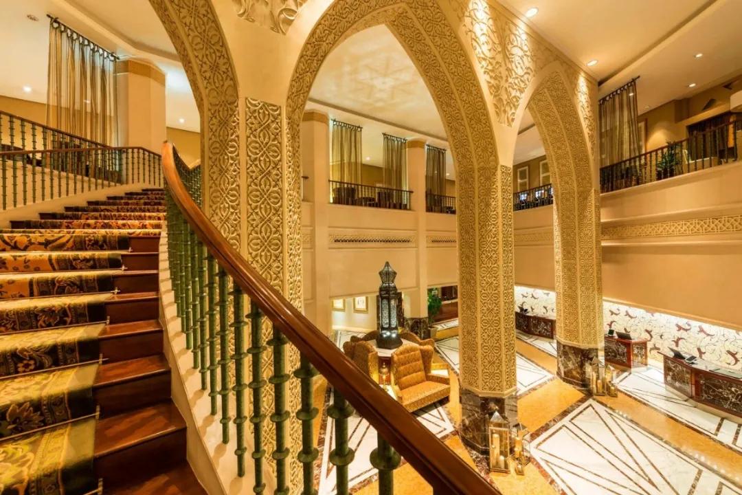 阿布扎比沙漠野奢水疗度假酒店,阿布扎比喜来登酒店