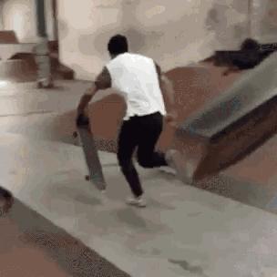 还有这种操作配图,还有这种骚操作