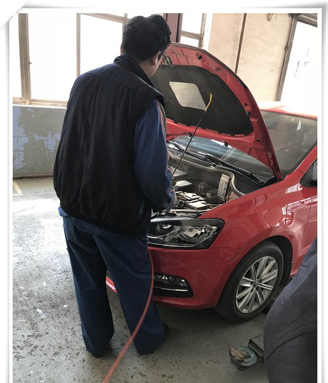 09年大众polo保养用什么机油,polo机油用5w30好还是用5w40好