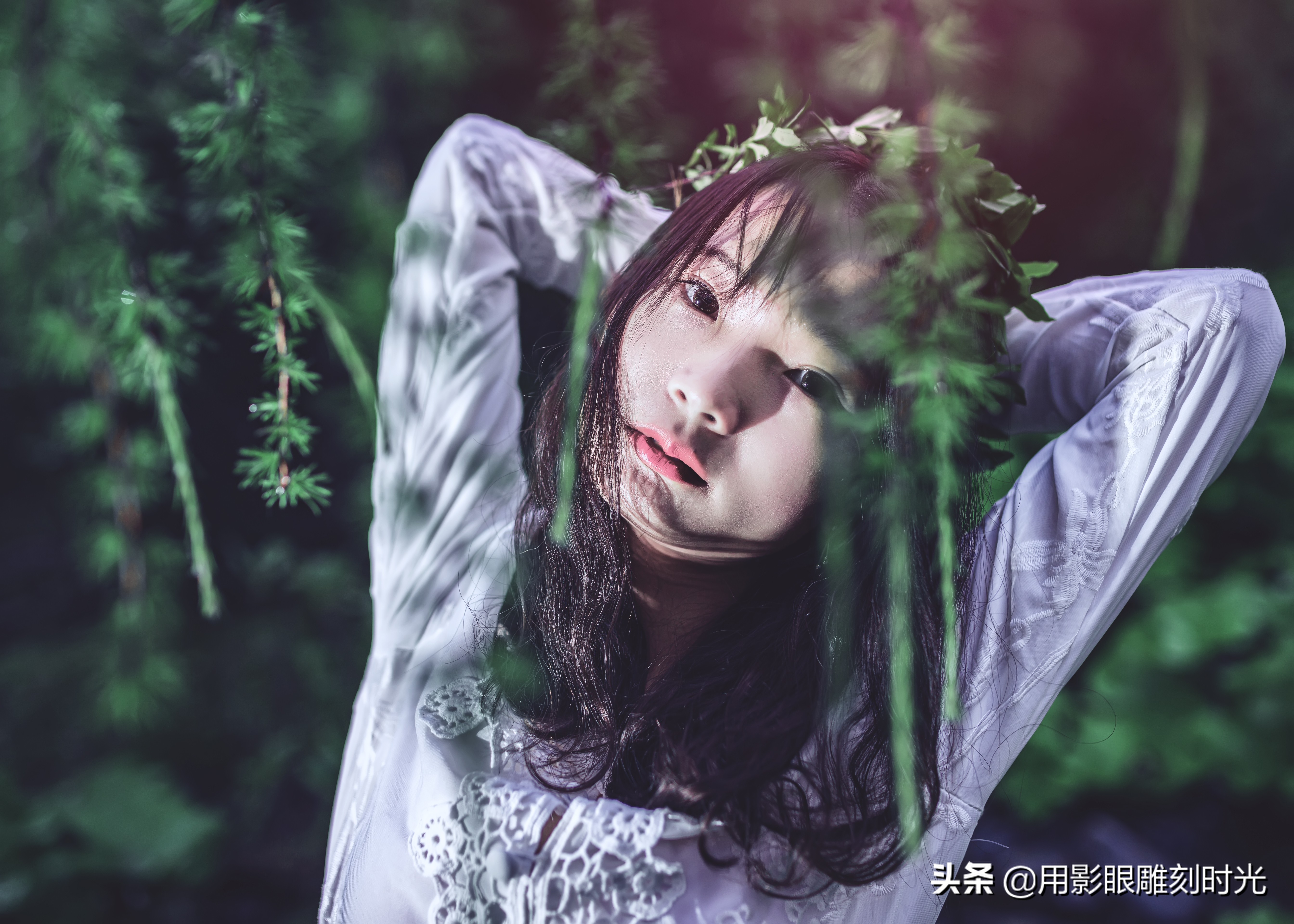 岁月带走了青春却惊艳了时光,惊艳青春斑驳岁月