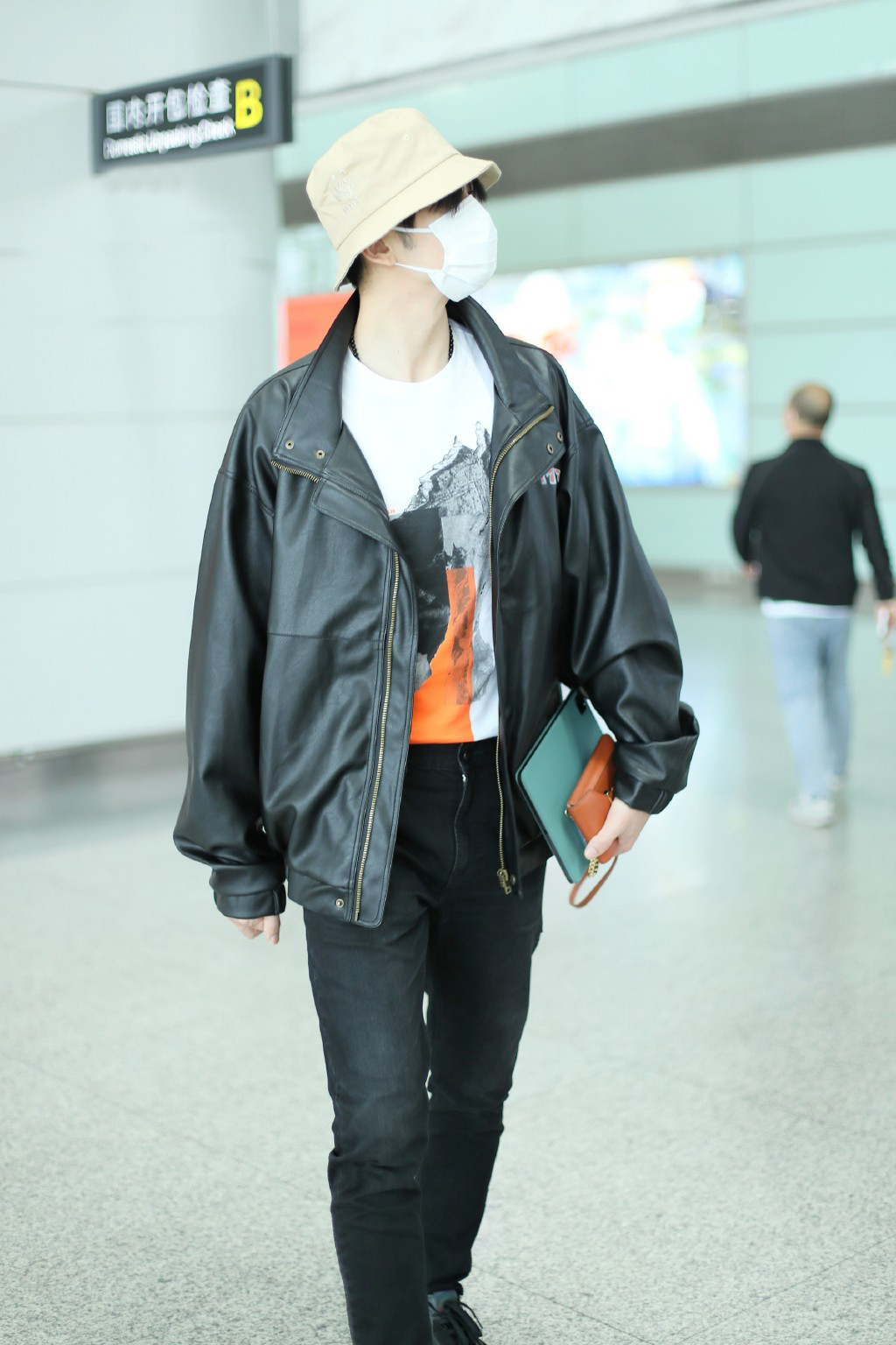 张云龙帅气混剪图片,张云龙帅气混剪灰色轨迹