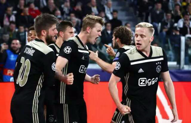 拔山扛鼎,c罗十大逆境救主国家队之战