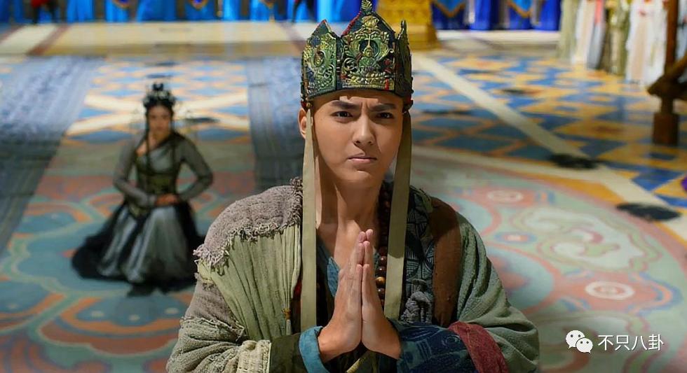 拔出萝卜带出泥！吴亦凡事件又扯出这么多连环瓜了......