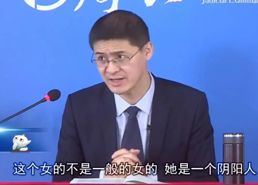 泳池里有“小蝌蚪”，女生潜水会怀孕吗？