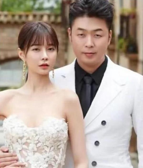 杜海涛沈梦辰合体亮相秀恩爱,杜海涛和沈梦辰合体出席活动