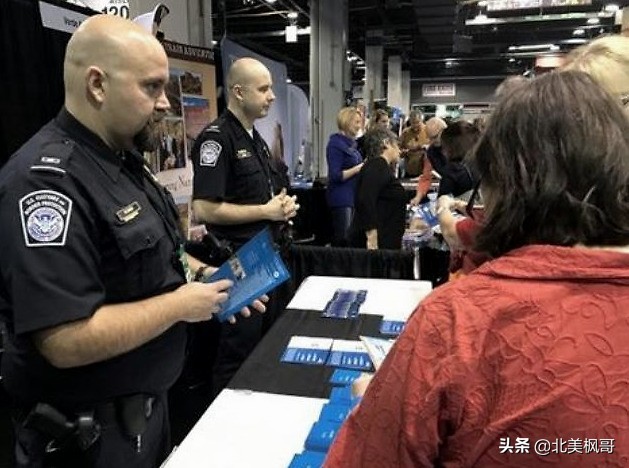 华裔大妈被罚1000元,华人大妈被罚款