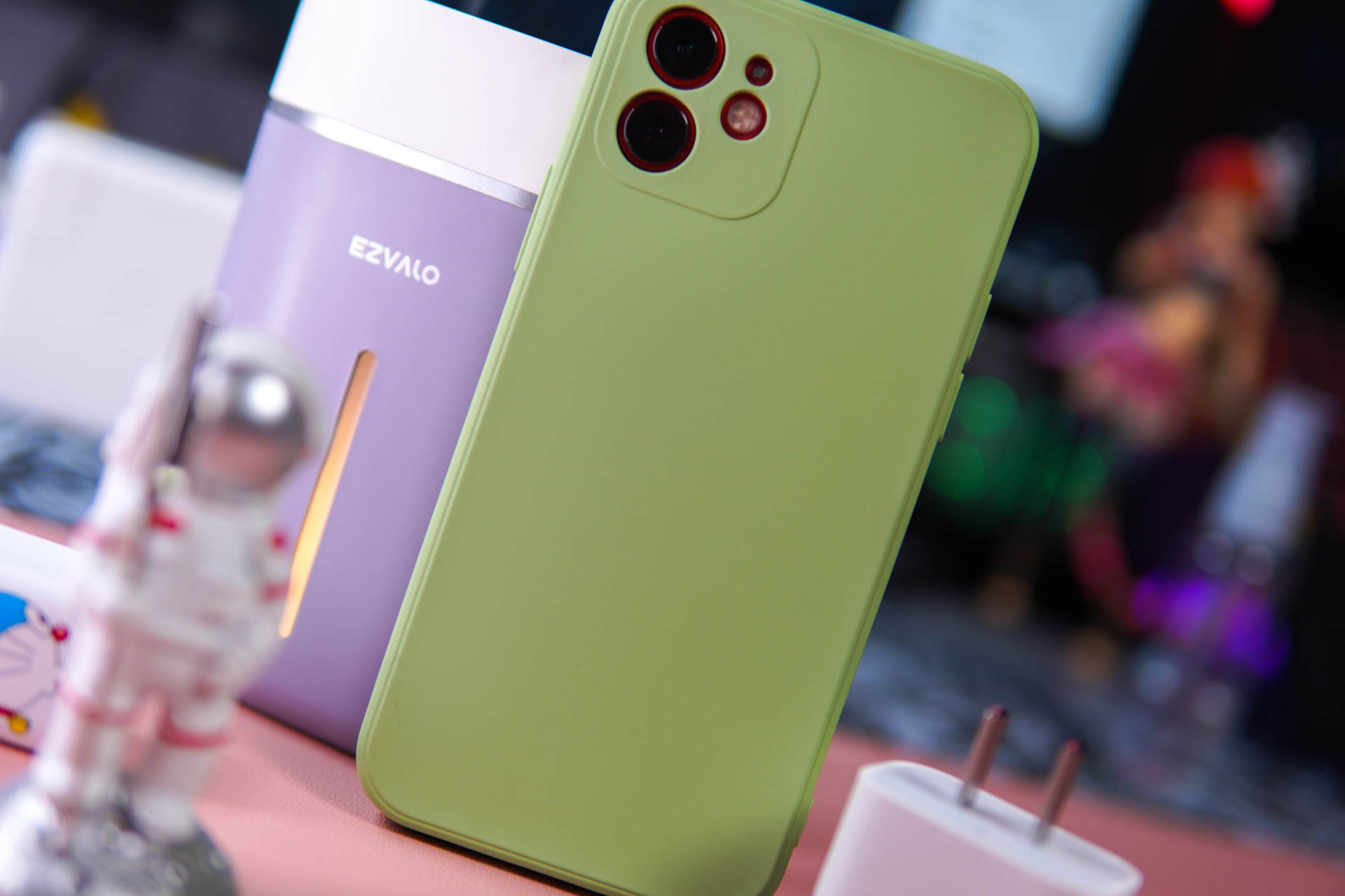 iphone12钢化膜黑边好还是透明好,iphone12mini背面有钢化膜么