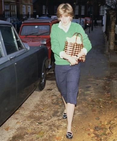 戴安娜走秀完整版,惊鸿一瞥古典婚礼