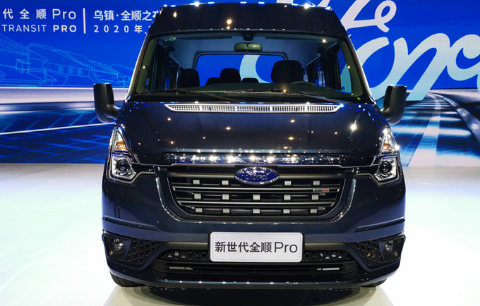 2021款福特新世代全顺6.5米高配,江铃新世代全顺pro六座多少钱
