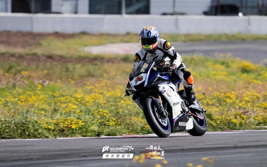 打造一台gt4赛车,打造gt3赛车