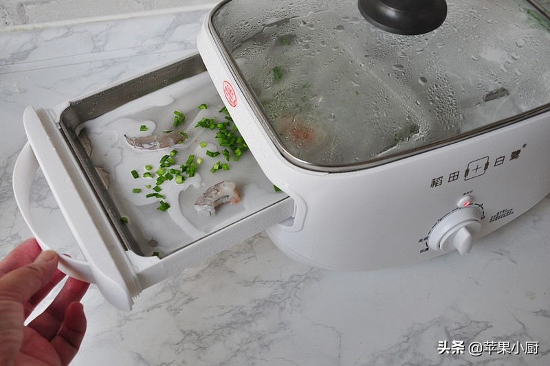 自己在家制作的肠粉超级好吃哦,自制简单小吃肠粉