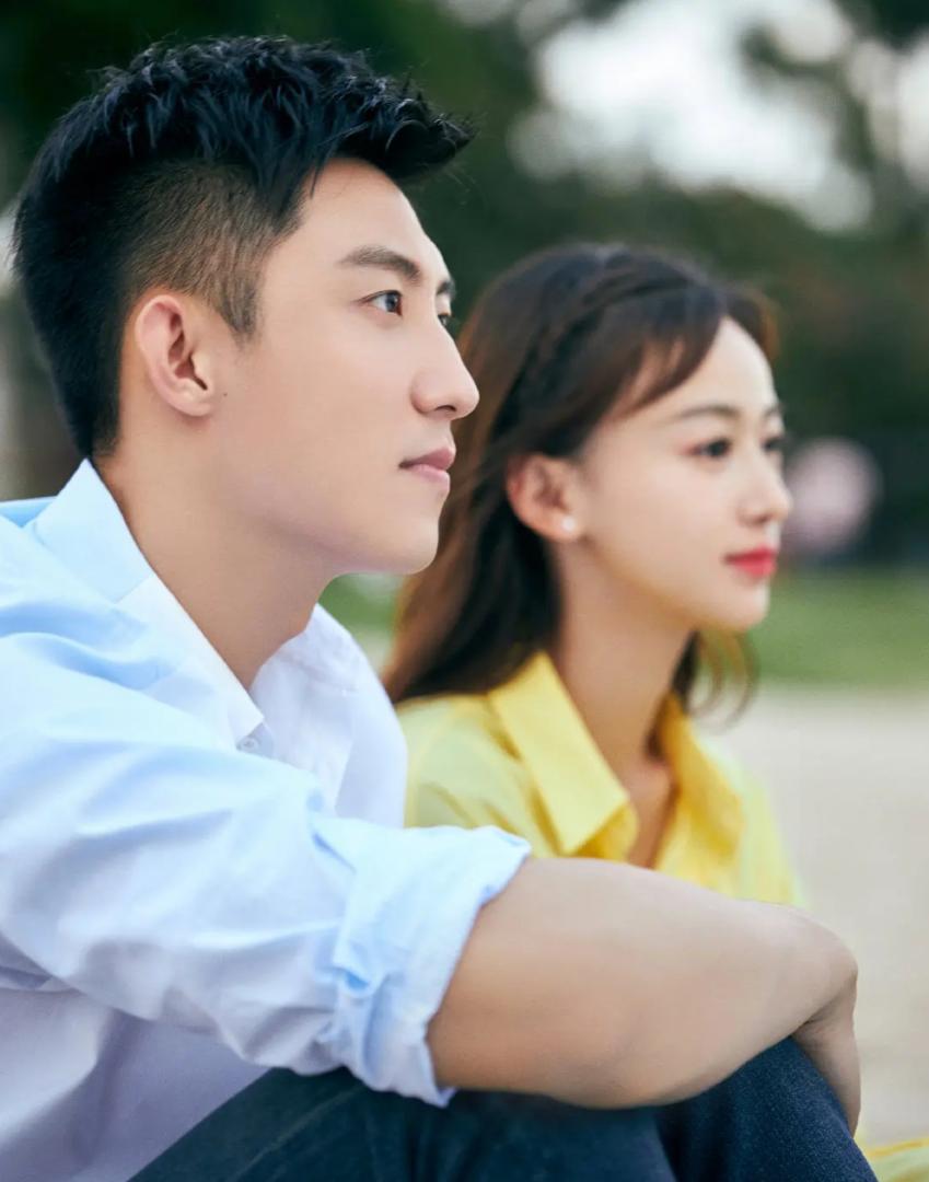 青春创世纪吴谨言黄景瑜合照,青春创世纪黄景瑜表白吴谨言片段