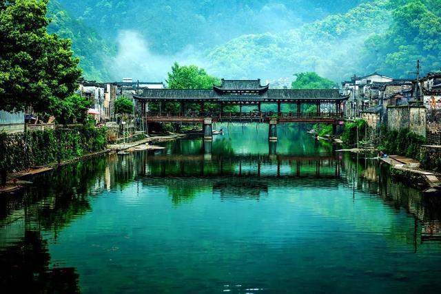 瓷器之都景德镇～闪闪红星拍摄地瑶里古镇～红色革命根据地石屋坑