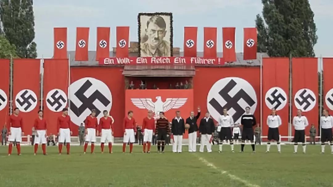 足球史上以一己之力力挽狂澜,足球球员生死时刻