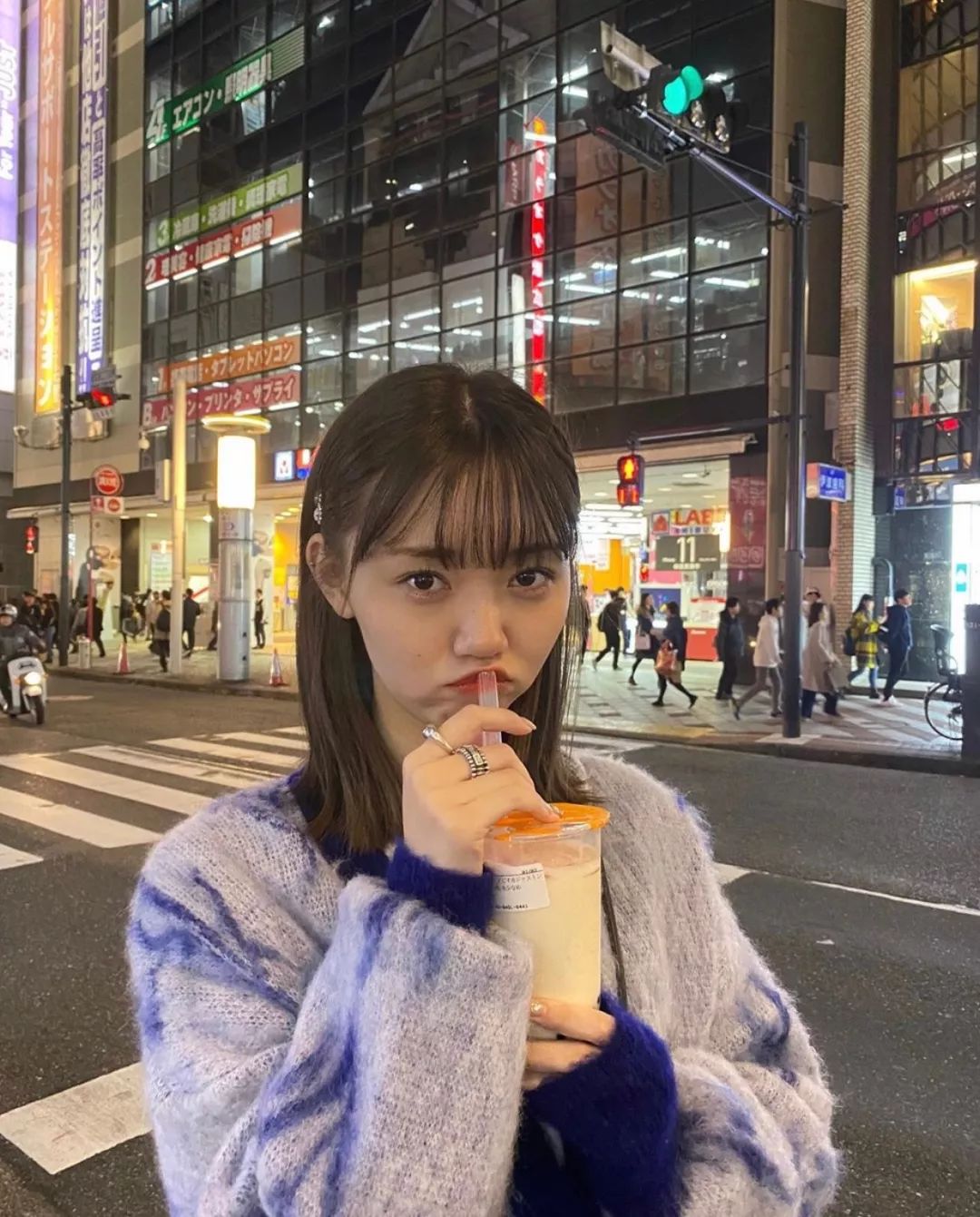 方圆脸适合的发型烫发,方圆脸适合的发型实况图