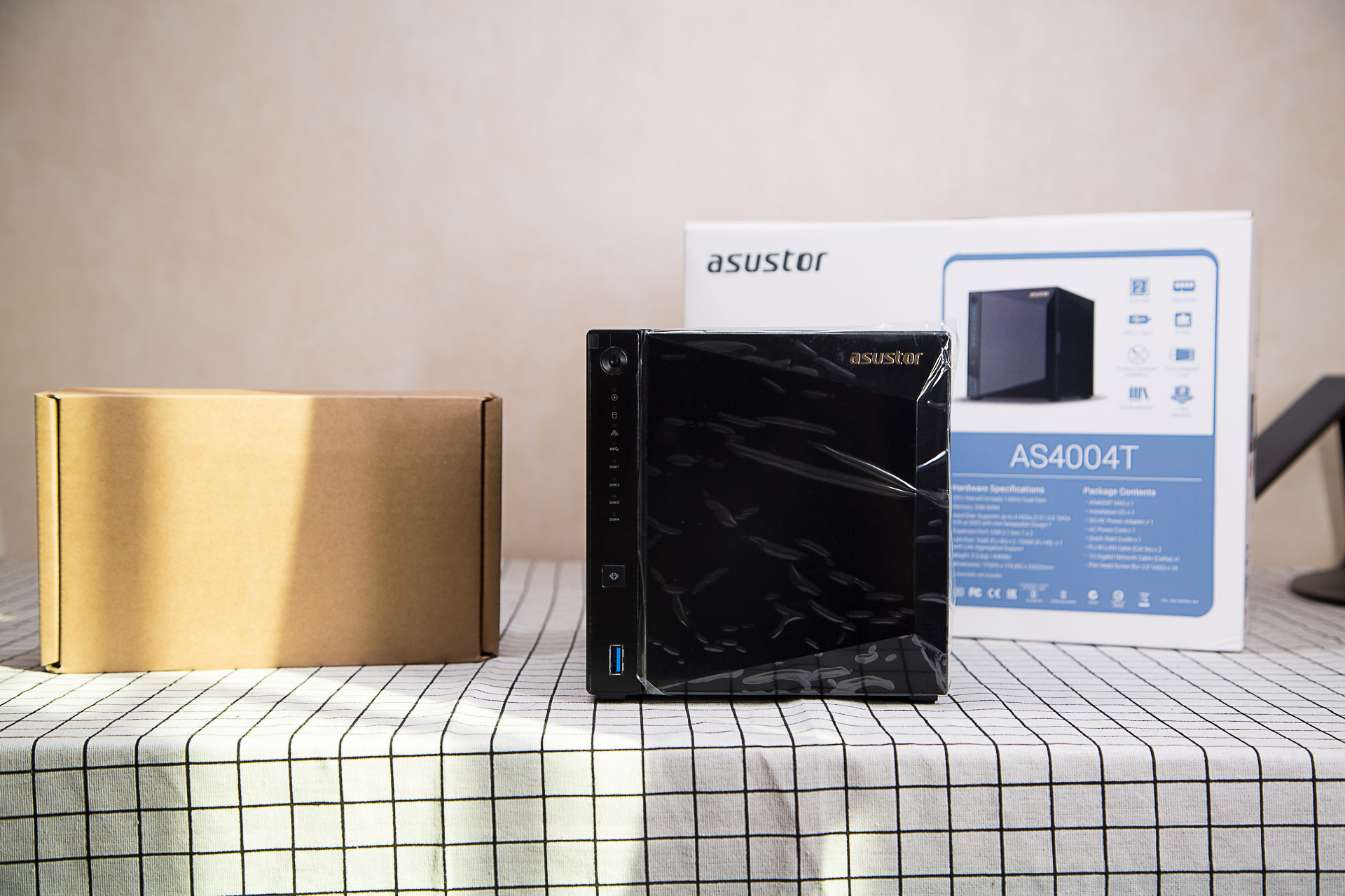 给硬盘插上翅膀-华芸AS4004T万兆NAS搭建测试