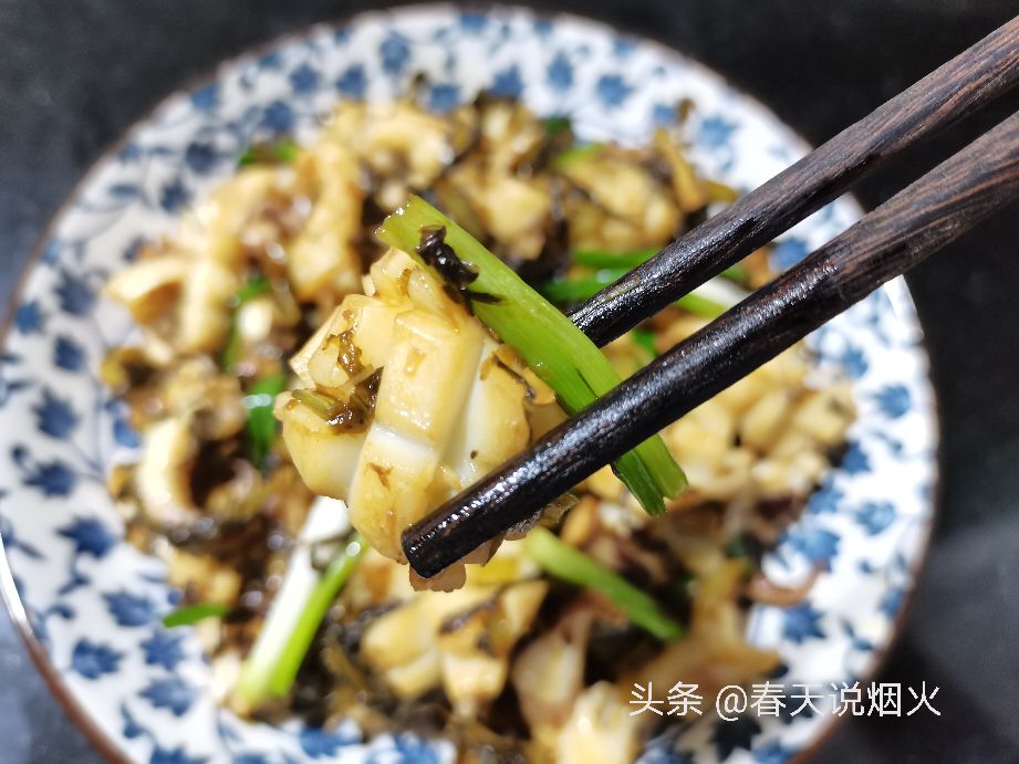 墨鱼炒什么菜好吃,墨鱼炒什么菜好吃又简单