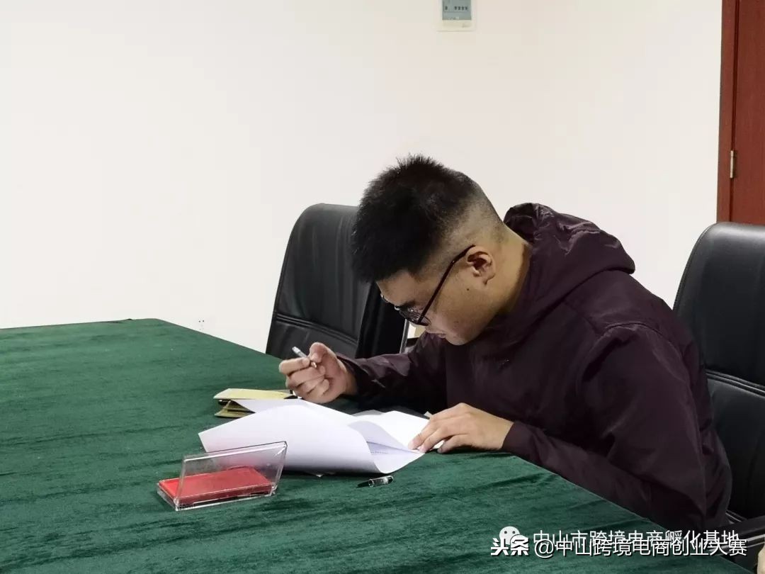 亚马逊速卖通开店费用明细,亚马逊开店铺需要多少钱入驻