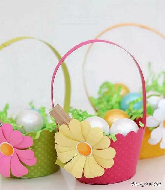 diy手工编织小花篮教程,纸杯和毛线编织的花篮详细教程