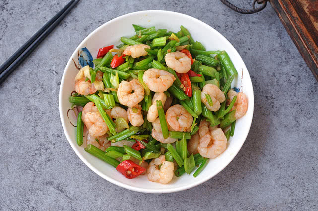 冻虾涮火锅需要怎么处理才不腥,如何煮冻虾不腥又好吃窍门