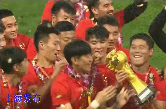 上港教练佩雷拉火神杯冠军,上海上港队长