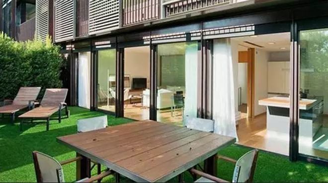 梅西豪宅c罗豪宅,梅西和c罗谁豪宅最好