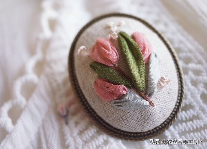 卷线绣的手工刺绣针法教程,喜字刺绣丝带绣