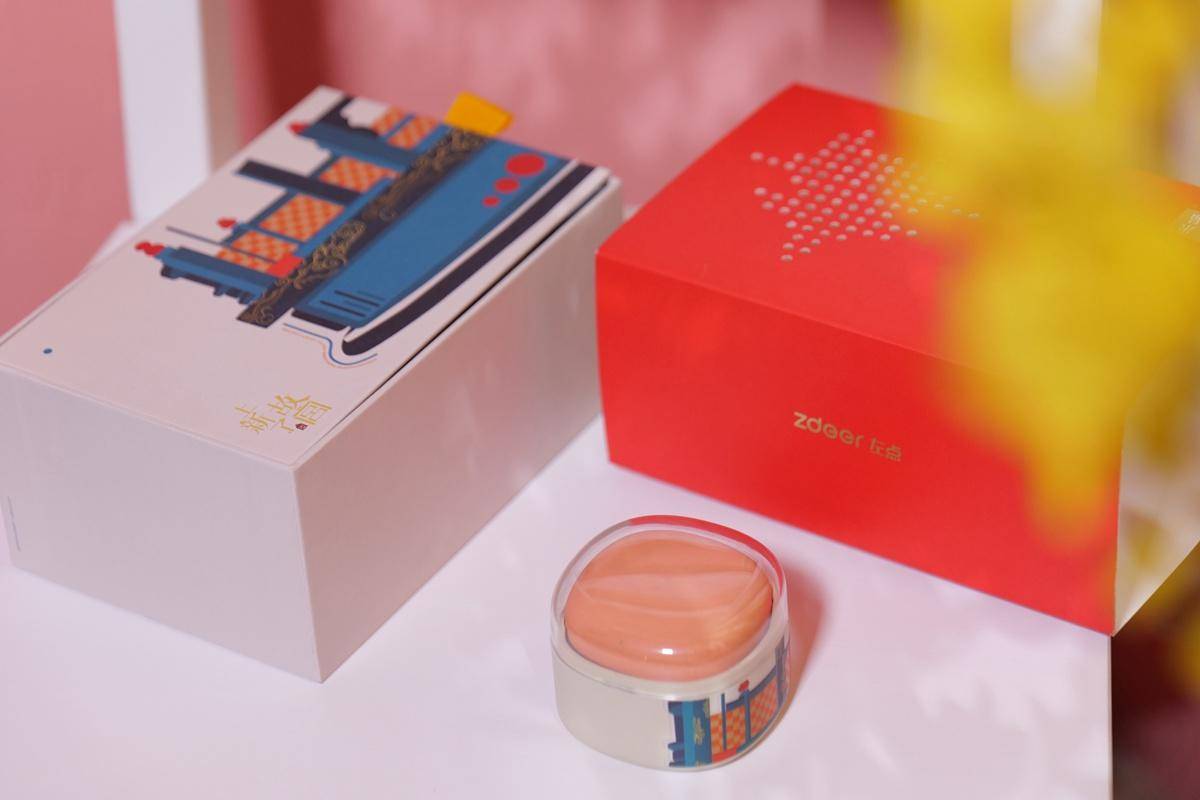 故宫左点小艾智能艾灸礼盒：融入热潮文化，随行理疗远离亚健康