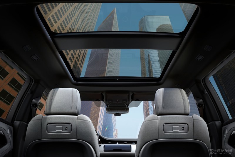 全新揽胜极光越野表现,全新一代路虎揽胜极光车评