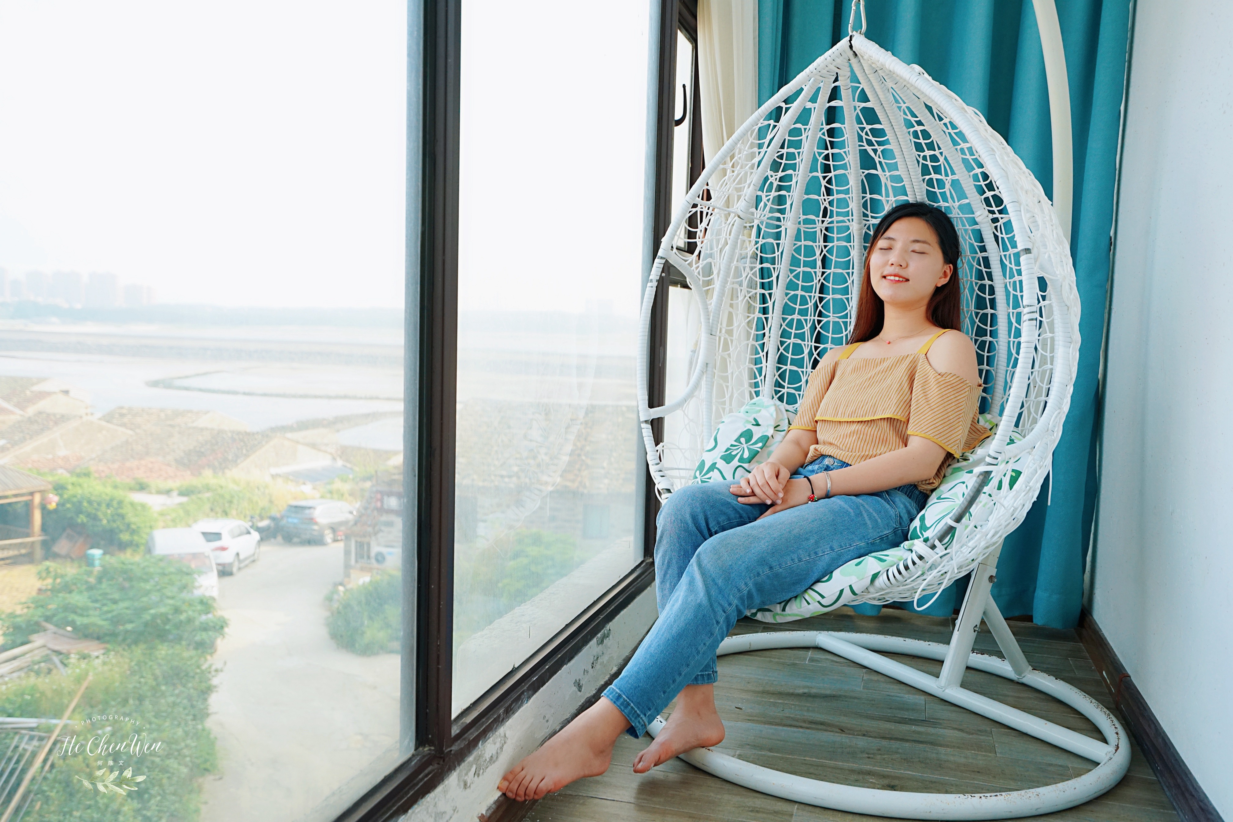 平潭的小渔村，藏着一家会唱歌的民宿，面朝大海，春暖花开