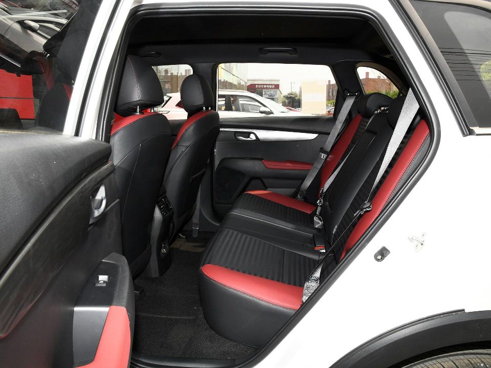 起亚智跑落地最低多少钱新款,起亚智跑2020款落地价格