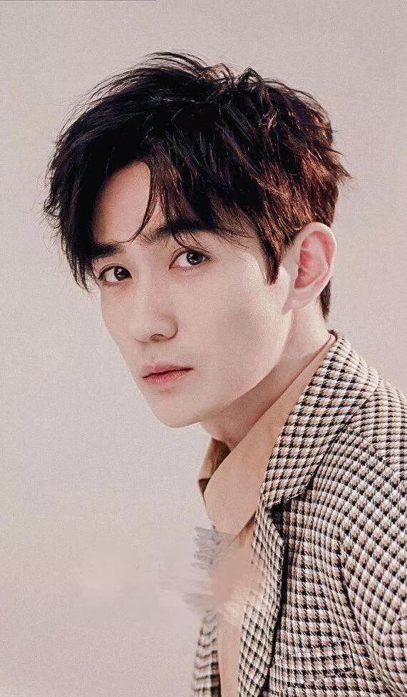 一眼万年？细数娱乐圈里那些眼睛好看的男明星们