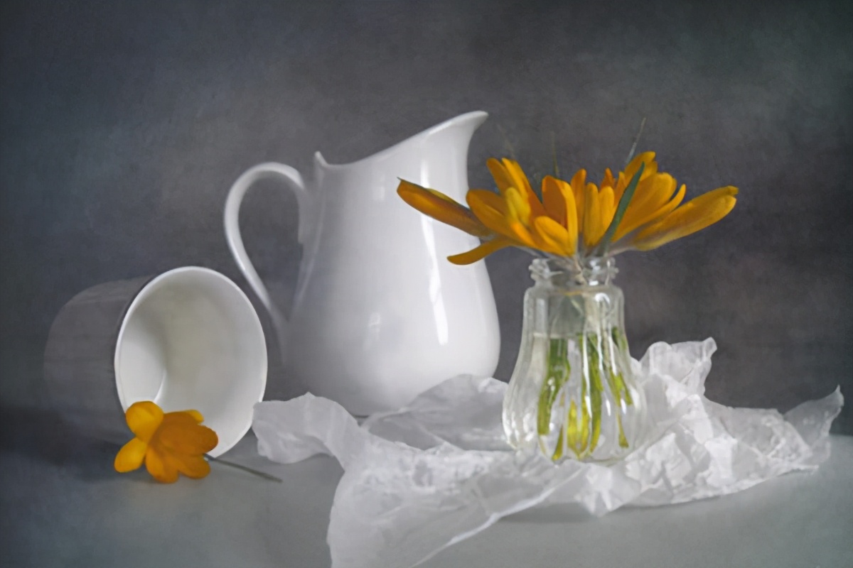 分手后，我没有换手机号，只是平静地忽略他一次次的好友申请验证