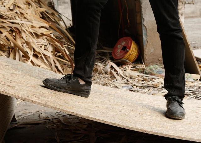 木头门套需要欧松板打底吗,门套为什么用欧松板打底