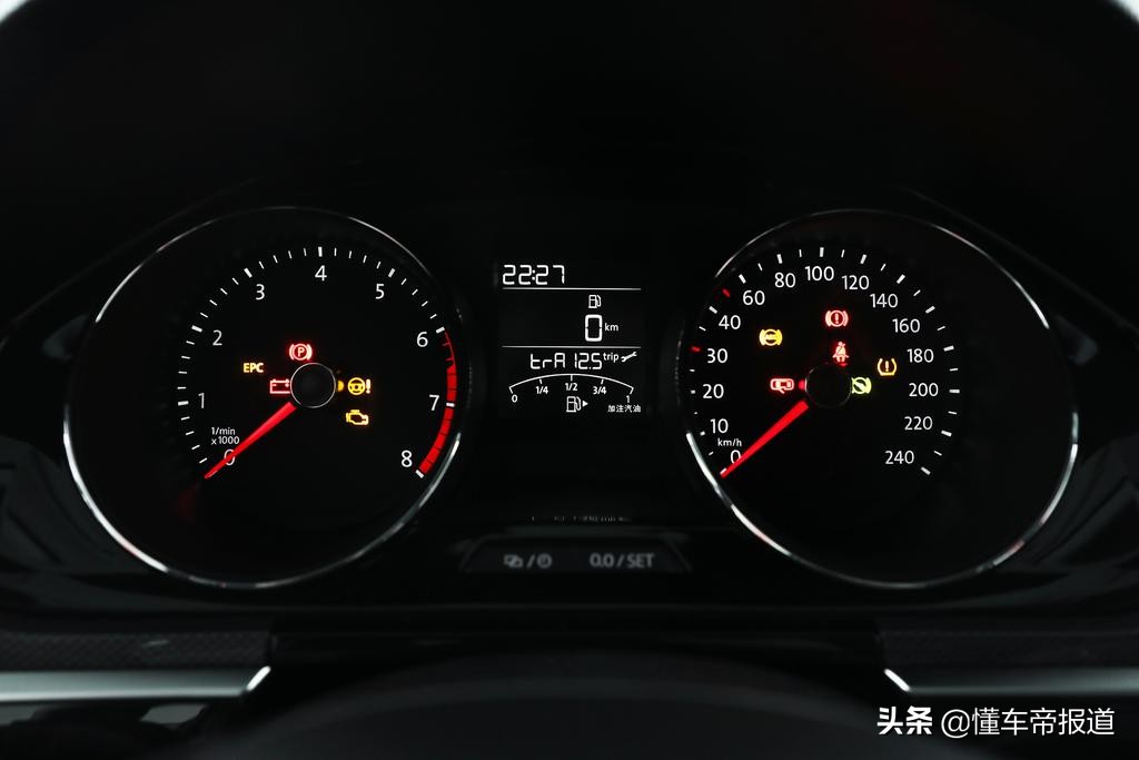 别克阅朗和大众蔚领,c-trek蔚领2017款230tsidsg豪华型